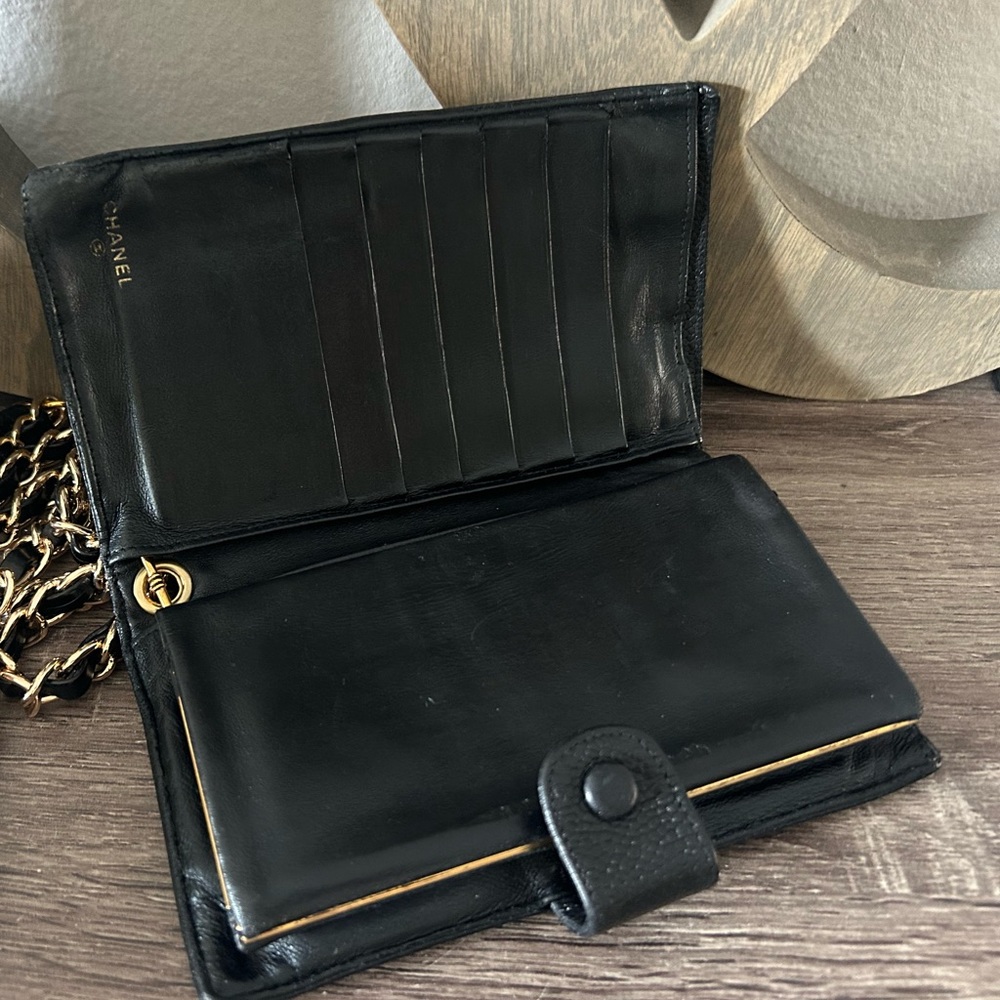 ⚜️🖤Vintage Chanel Timeless Clutch Wallet Crossbody Chain 2way wristlet - Picture 12 of 16